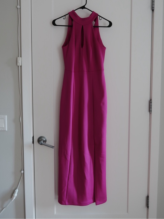 CeCe Dresses & Skirts - CeCe maxi dress Fushia size us2